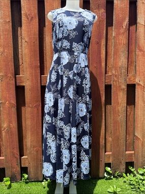 Chelsea Taylor Navy Blue Floral Sleeveless Maxi Dress Keyhole Back Long Gown 6